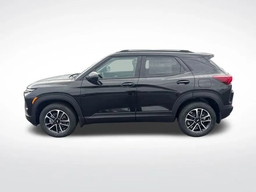 2026 Chevrolet Trailblazer LT photo 1