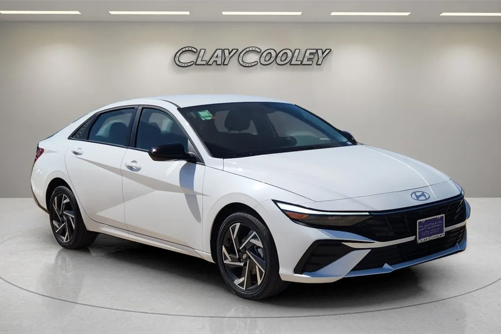 2025 Hyundai Elantra Hybrid SEL Sport photo 1