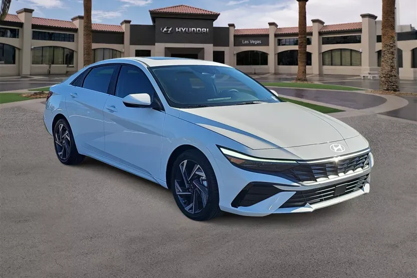 2024 Hyundai Elantra SEL Convenience photo 1