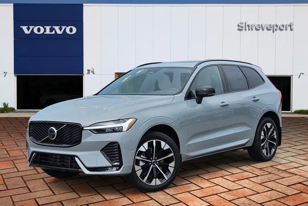 2026 Volvo XC60 B5 Plus photo 1