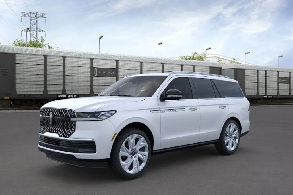 2025 Lincoln Navigator Reserve photo 1