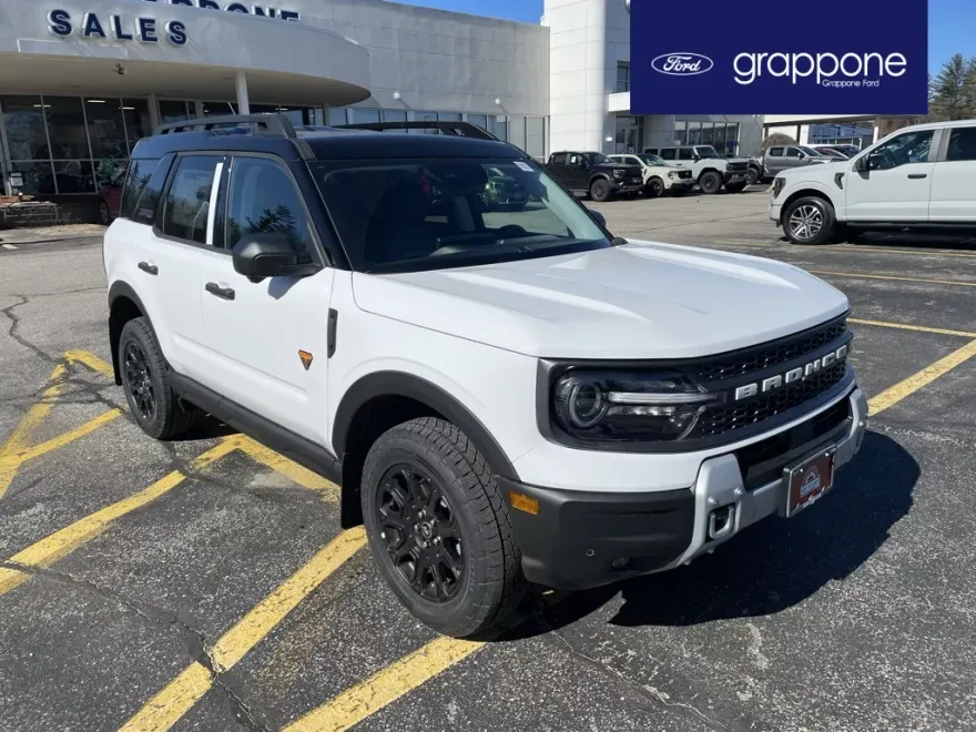 2025 Ford Bronco Sport Badlands photo 1
