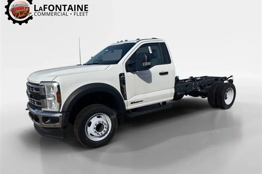 2024 Ford F-550 photo 1