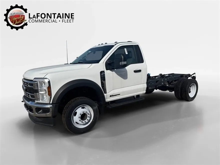2024 Ford F-550 photo 1