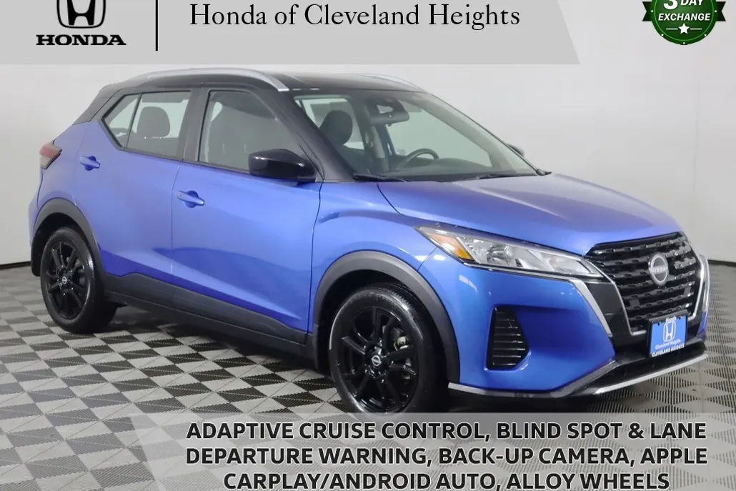 2023 Nissan Kicks SV photo 1