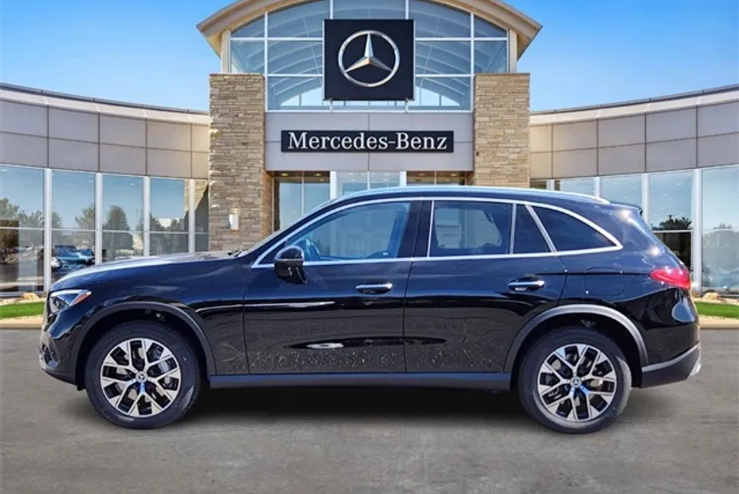 2026 Mercedes Benz GLC 350e 4MATIC photo 1