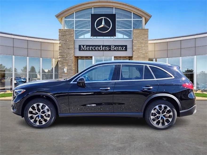 2026 Mercedes Benz GLC 350e 4MATIC photo 1