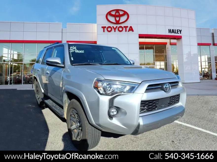 2024 Toyota 4Runner TRD Premium 4WD photo 1