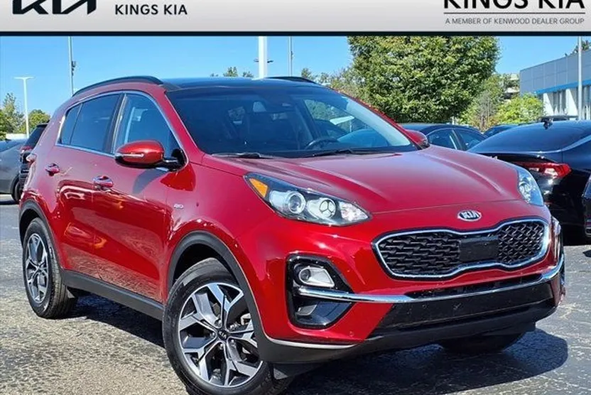2021 Kia Sportage EX photo 1