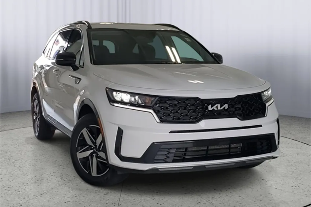 2022 Kia Sorento S photo 1