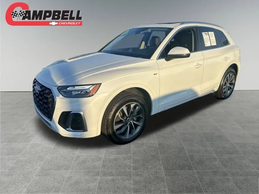 2022 Audi Q5 S line Premium Plus photo 1