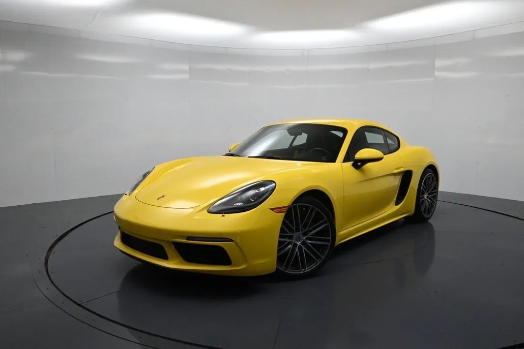2025 Porsche Cayman S photo 1
