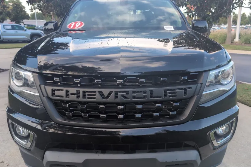 2019 Chevrolet Colorado Z71 photo 1