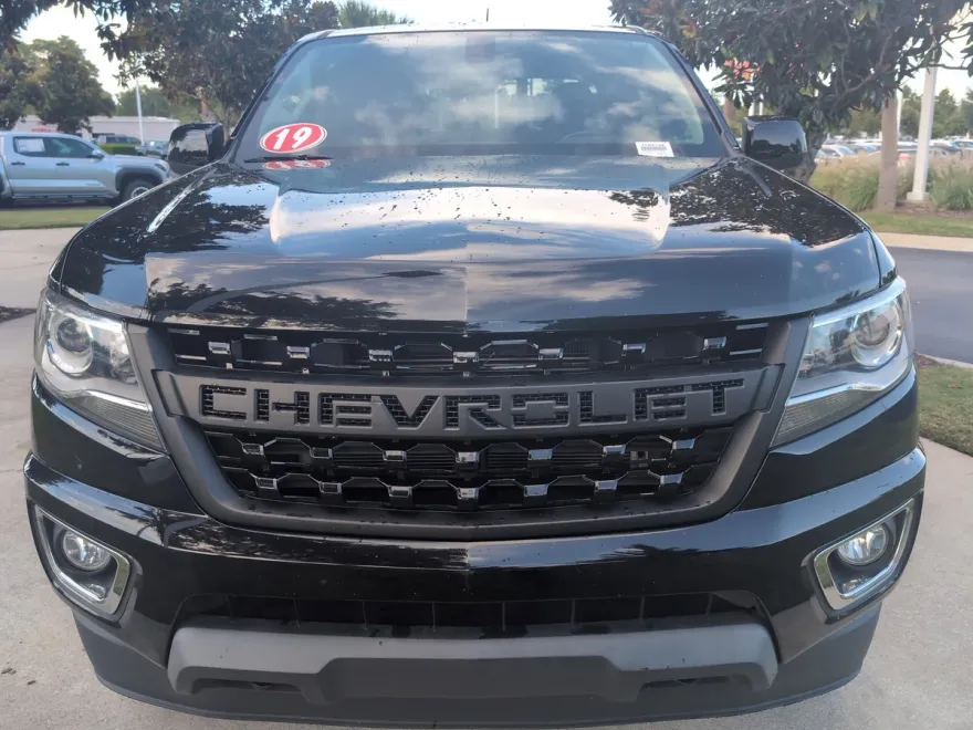 2019 Chevrolet Colorado Z71 photo 1