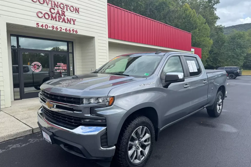 2021 Chevrolet Silverado 1500 LT photo 1