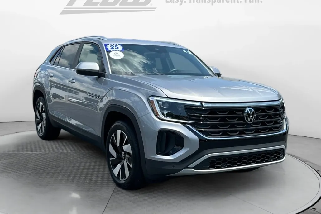 2025 Volkswagen Atlas Cross Sport SE Technology photo 1