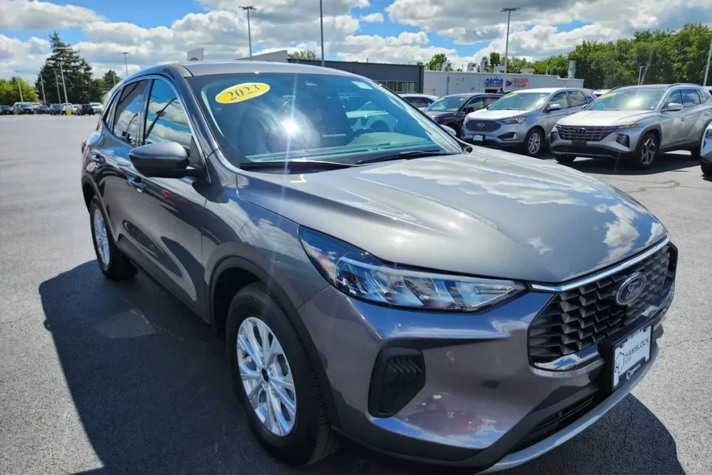 2023 Ford Escape Active photo 1