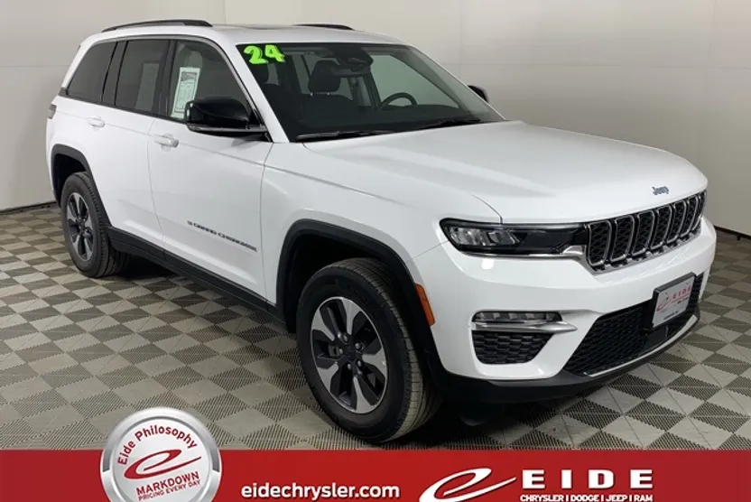 2024 Jeep Cherokee Limited 4xe photo 1