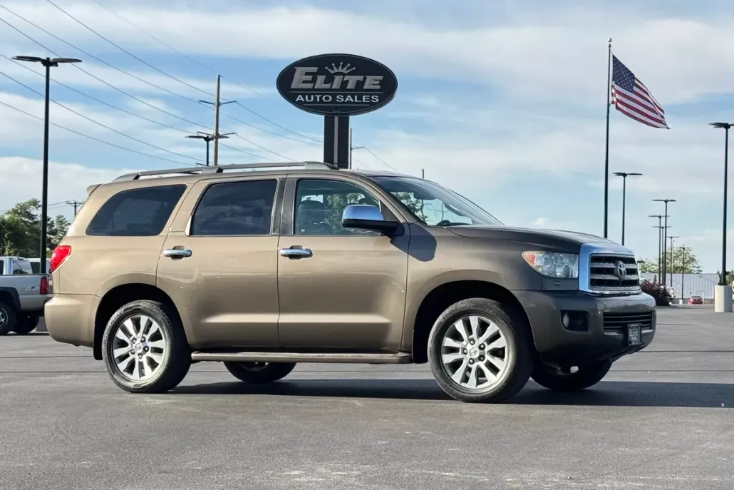 2011 Toyota Sequoia Limited photo 1