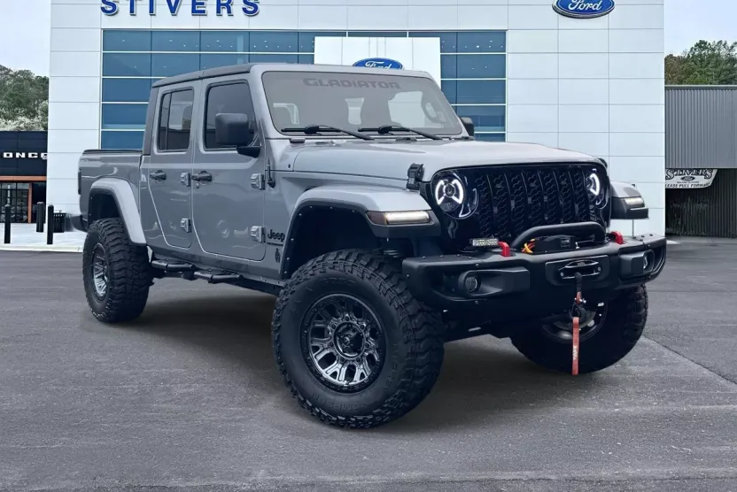 2021 Jeep Gladiator Willys photo 1