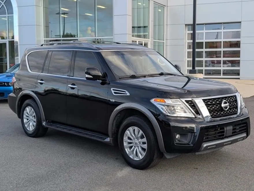 2019 Nissan Armada SV photo 1