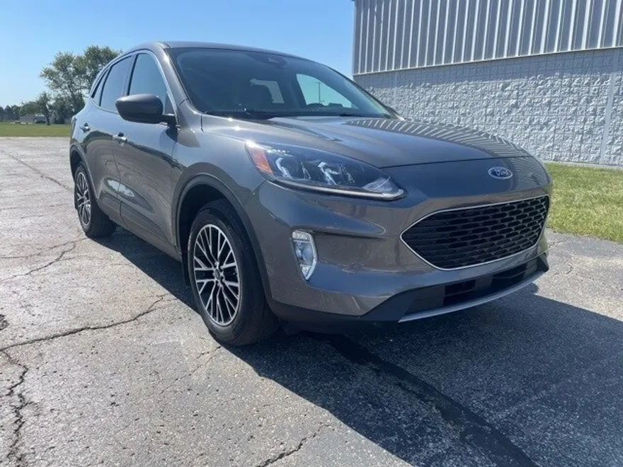 2022 Ford Escape Plug-In Hybrid SEL photo 1