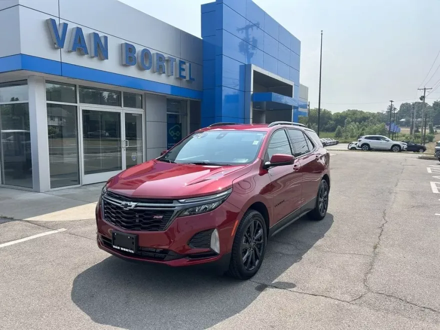2022 Chevrolet Equinox RS photo 1