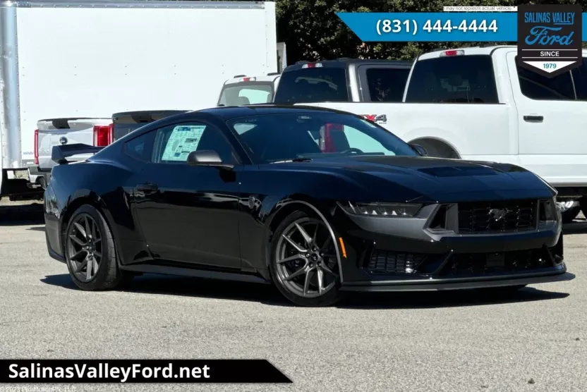 2025 Ford Mustang Dark Horse Premium photo 1