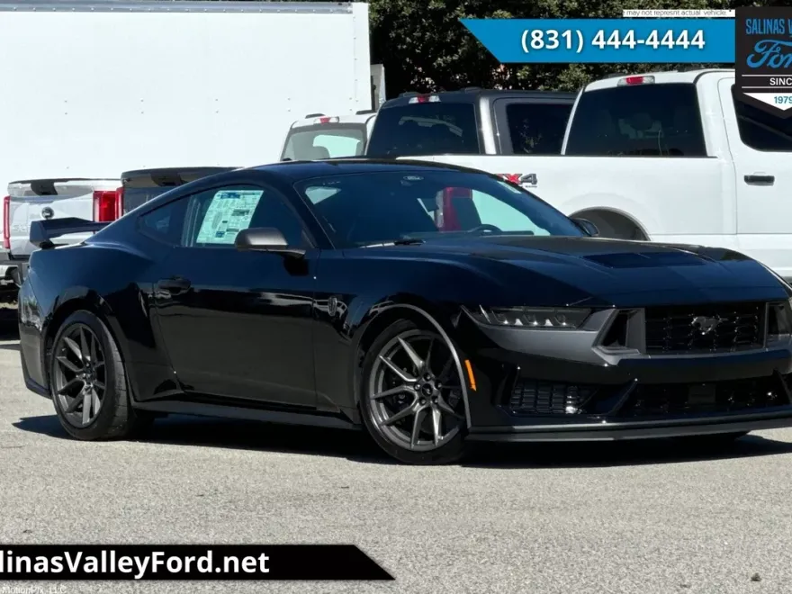 2025 Ford Mustang Dark Horse Premium photo 1