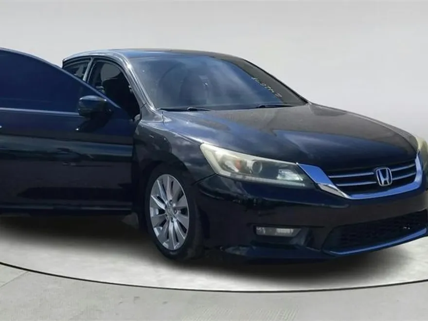 2015 Honda Accord EX photo 1