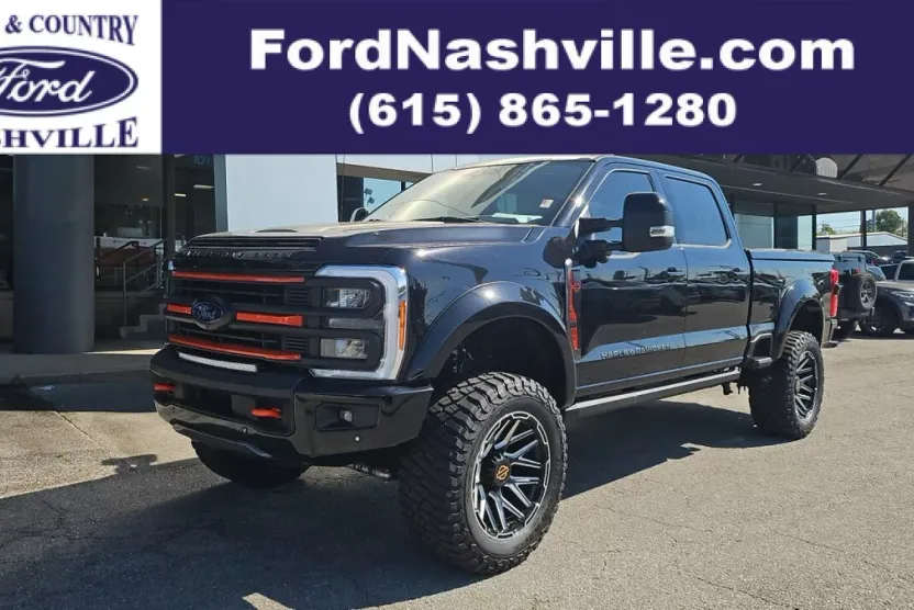 2023 Ford F-250 Lariat photo 1