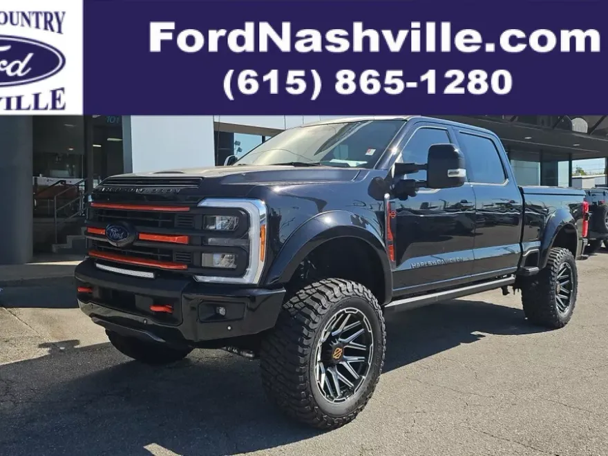 2023 Ford F-250 Lariat photo 1