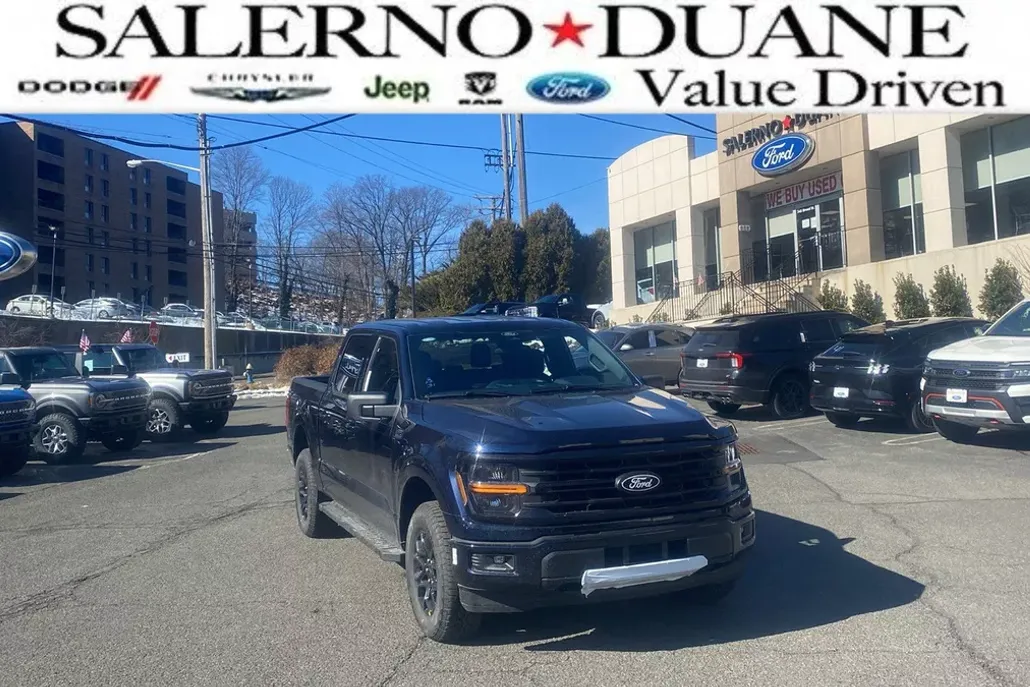 2025 Ford F-150 XLT photo 1