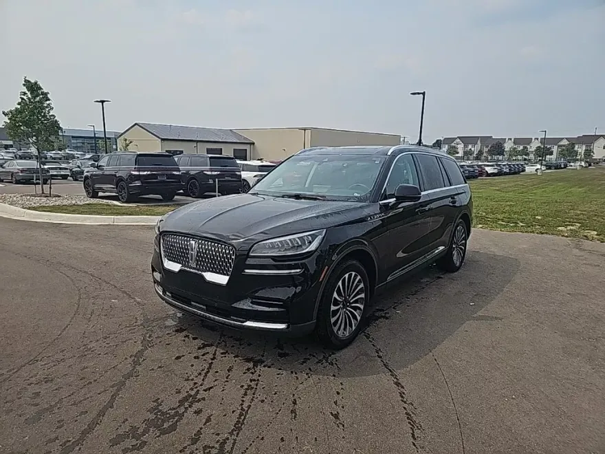 2022 Lincoln Aviator Reserve photo 1
