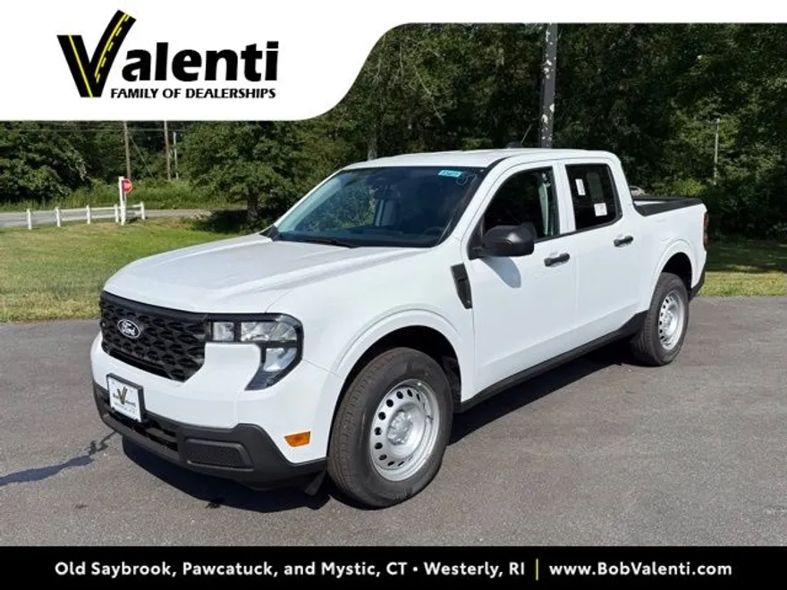 2025 Ford Maverick XL photo 1