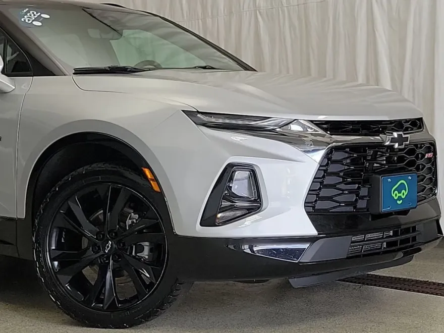 2022 Chevrolet Blazer RS photo 1