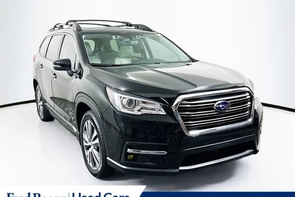 2022 Subaru Ascent Limited photo 1