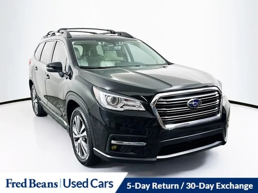 2022 Subaru Ascent Limited photo 1