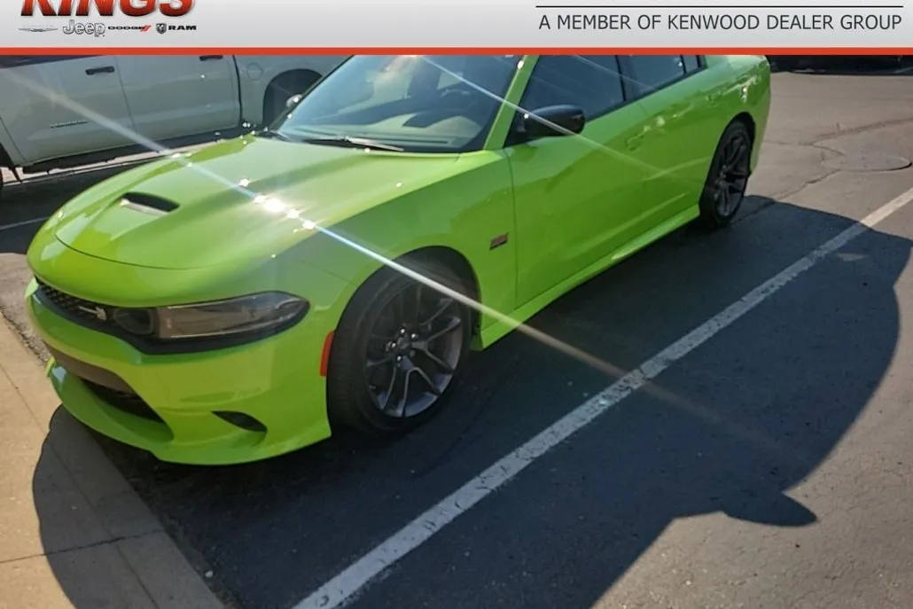 2023 Dodge Charger Scat Pack photo 1