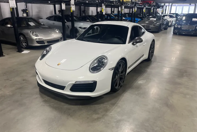 2019 Porsche 911 T Coupe photo 1