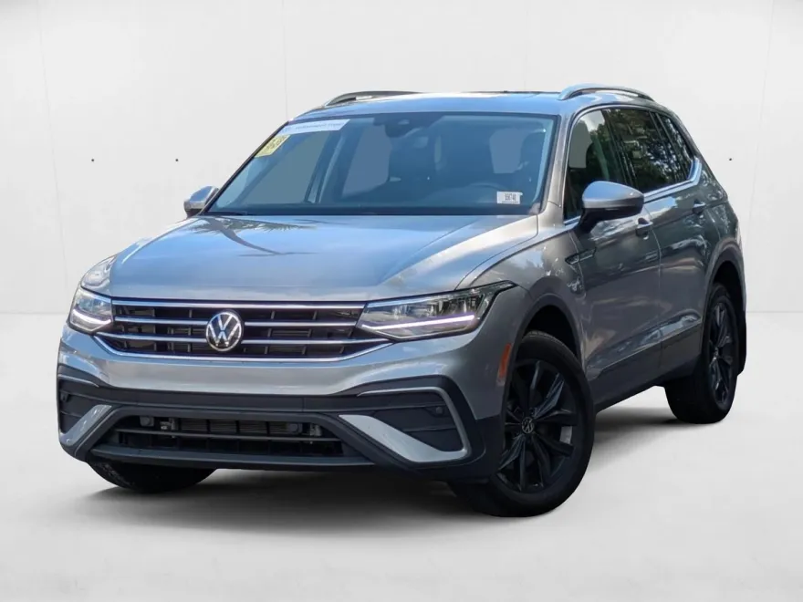 2024 Volkswagen Tiguan SE Sport photo 1