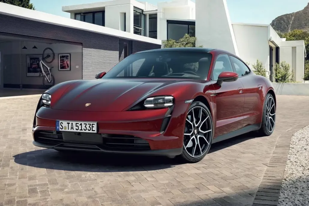 2022 Porsche Taycan Base photo 1
