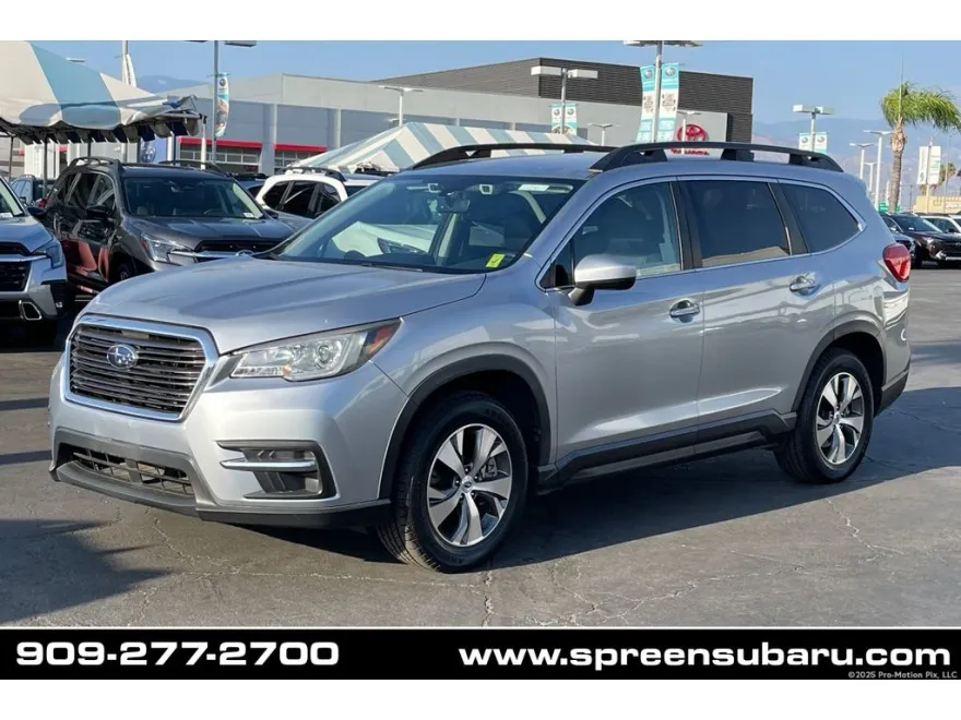 2020 Subaru Ascent Premium photo 1