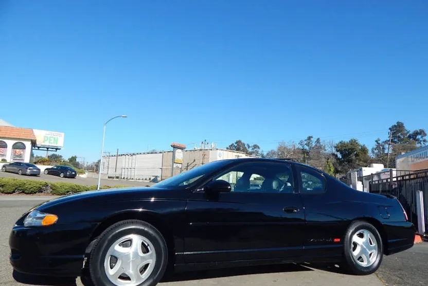 2003 Chevrolet Monte Carlo SS photo 1