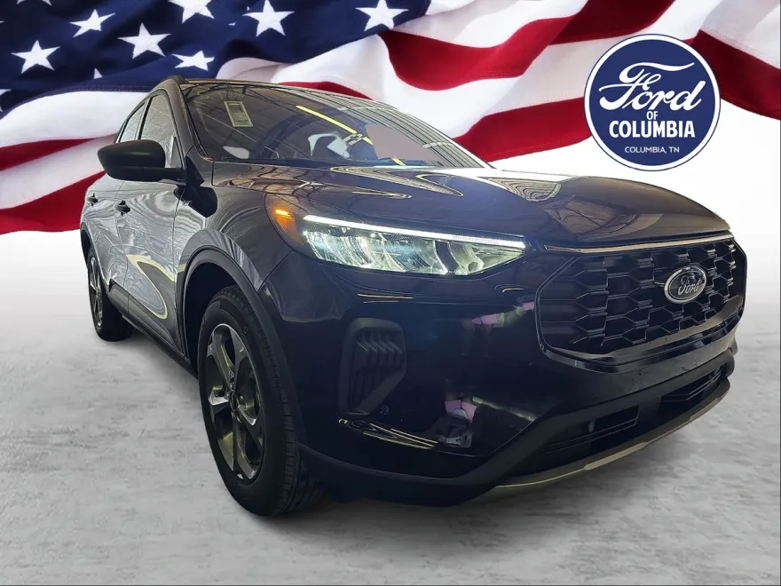 2025 Ford Escape ST-Line photo 1