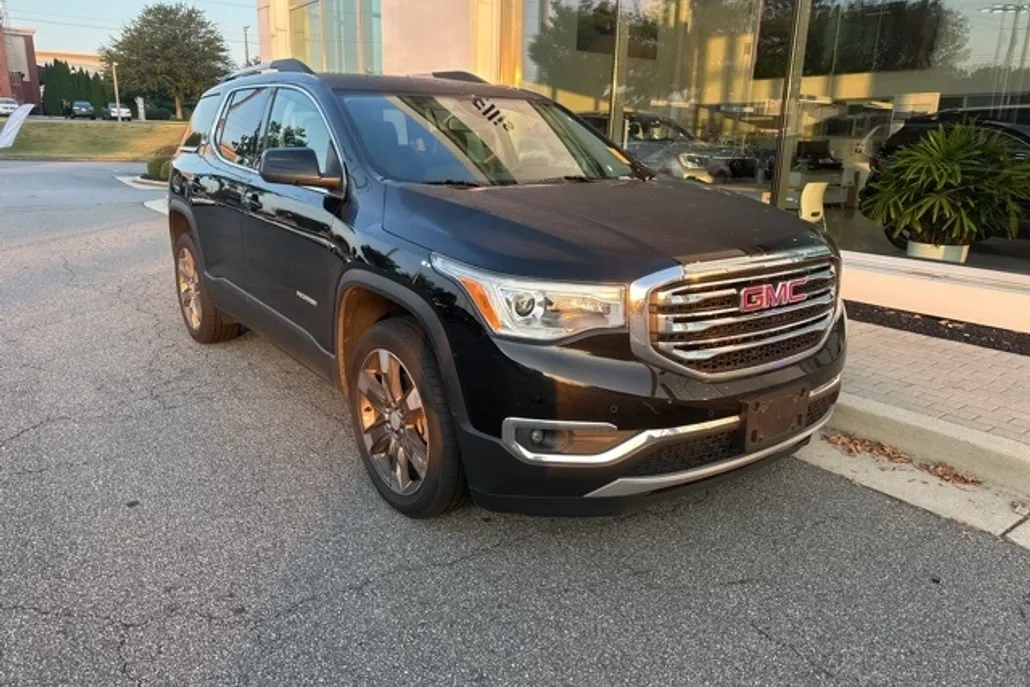 2017 Gmc Acadia SLT photo 1