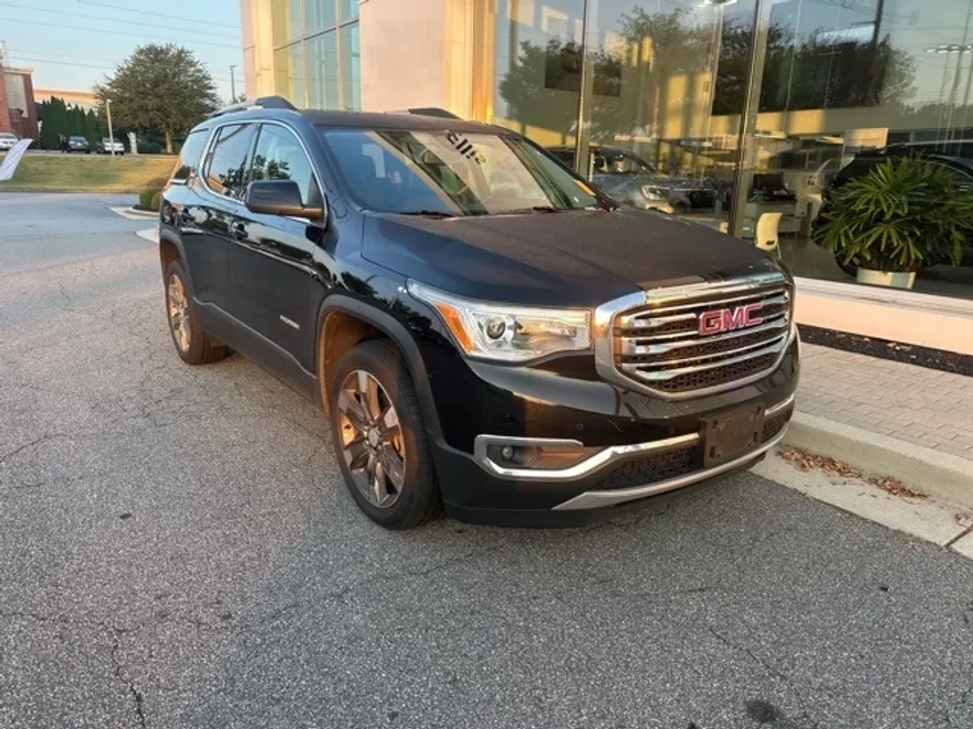 2017 Gmc Acadia SLT photo 1