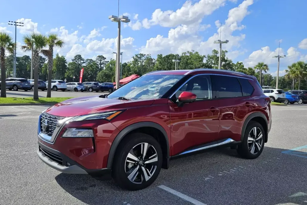 2021 Nissan Rogue SL photo 1
