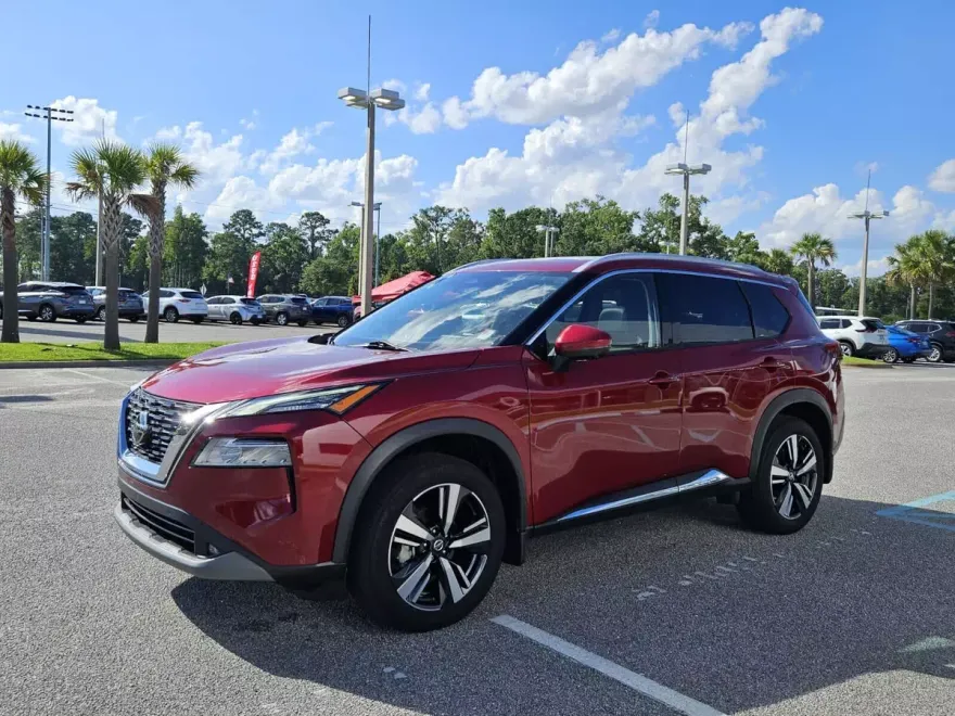 2021 Nissan Rogue SL photo 1