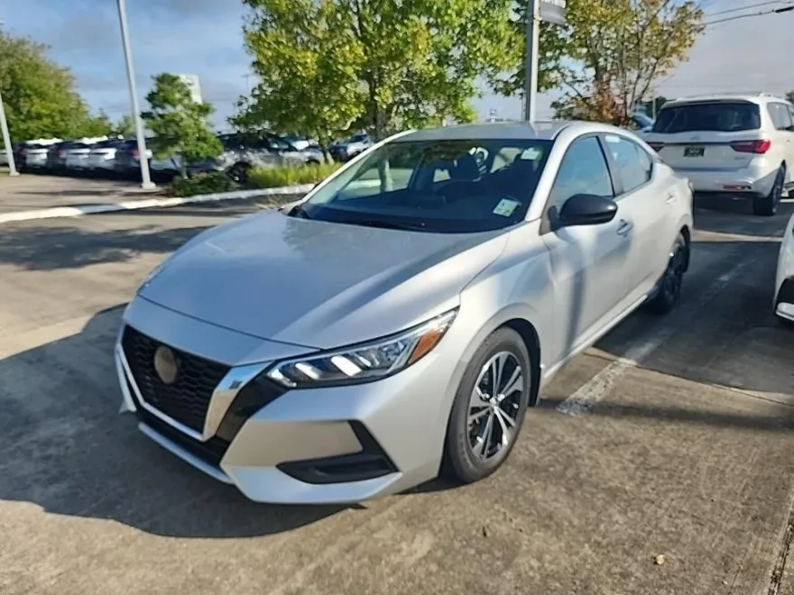 2021 Nissan Sentra SV photo 1